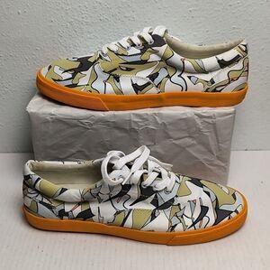 Bucketfeet Artsy Canvas Sneakers Shoes Fragments Print Size 11 Casual